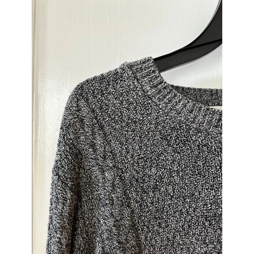 Topman men’s size large gray blend sweater